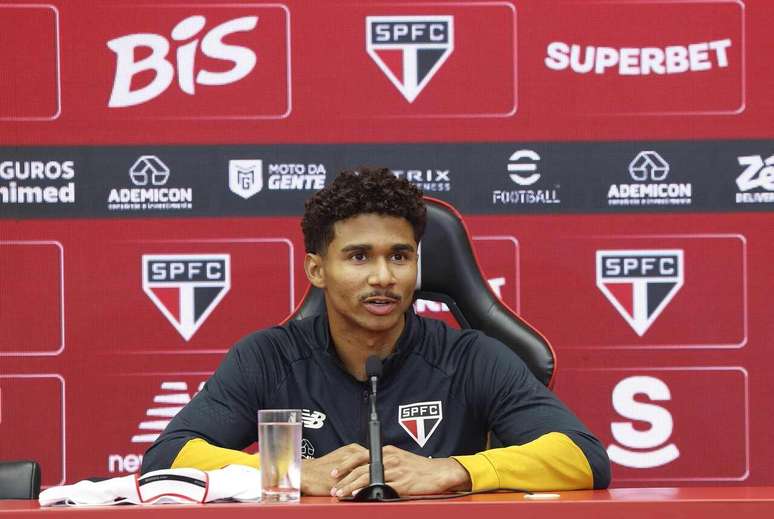 Pedro Lima chegou ao S&atilde;o Paulo por empr&eacute;stimo do Wolverhampton &ndash;