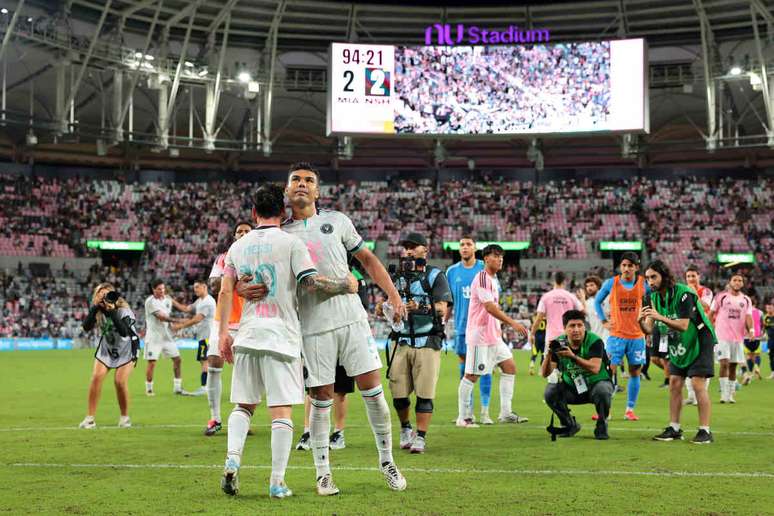 Casemiro revela torcida por Messi na corrida pela Bola de Ouro &ndash;