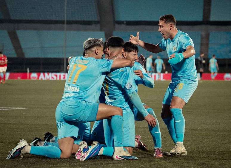 Clube com apenas 18 anos de funda&ccedil;&atilde;o vai para a primeira semifinal continental de sua hist&oacute;ria &ndash;