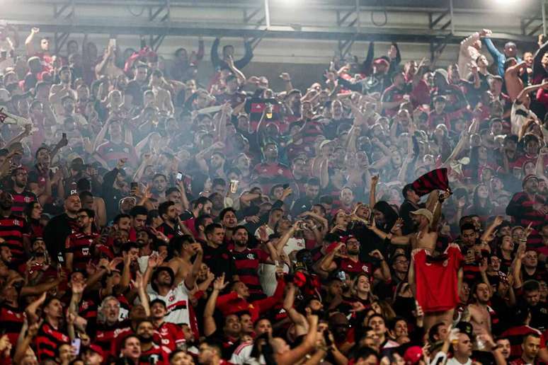 Leonardo Jardim agradece o apoio vindo das arquibancadas do Maracan&atilde; &ndash;