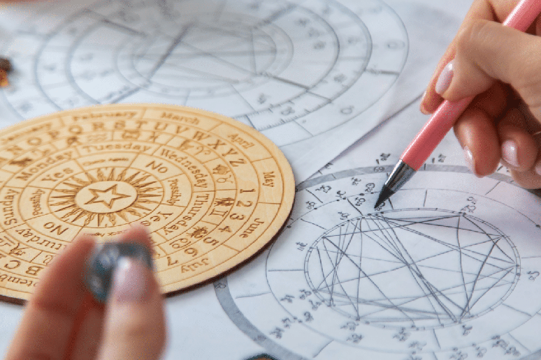 Observar em qual casa astrol&oacute;gica o signo de Libra aparece no seu mapa astral pode tornar a temporada muito mais significativa 