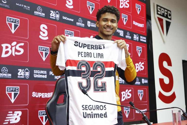 S&atilde;o Paulo apresentou Pedro Lima nesta quinta-feira (17) &ndash;
