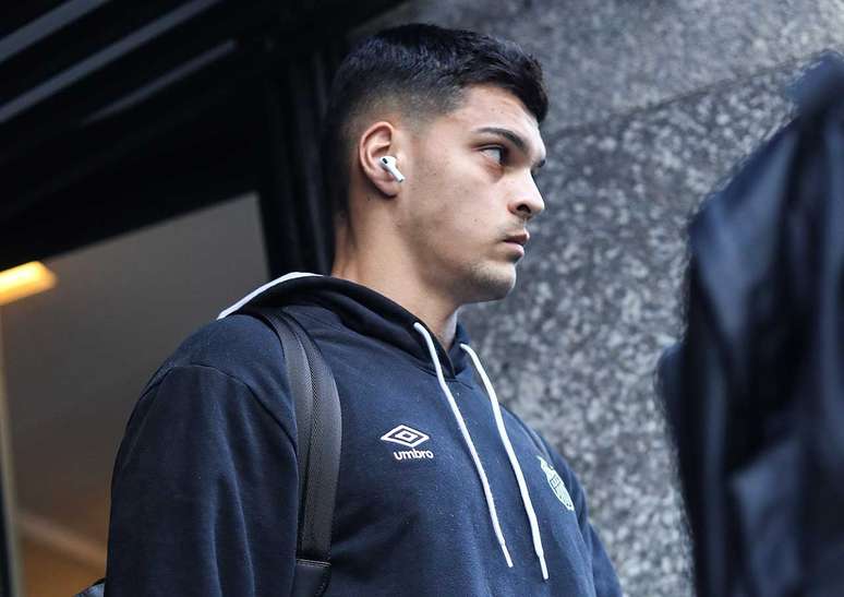 Gabriel Braz&atilde;o n&atilde;o deve retornar aos gramados em 2026 &ndash; Fotos: Reinaldo Campos/ Santos F.C.