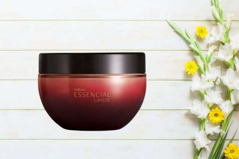 Desodorante Hidratante Corporal Perfumado Essencial Supreme.