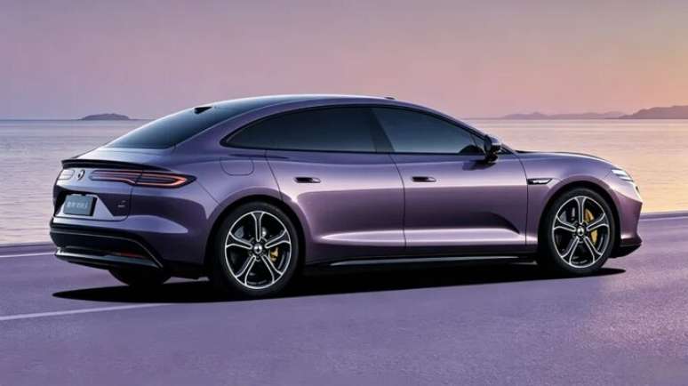 Denza Z9S