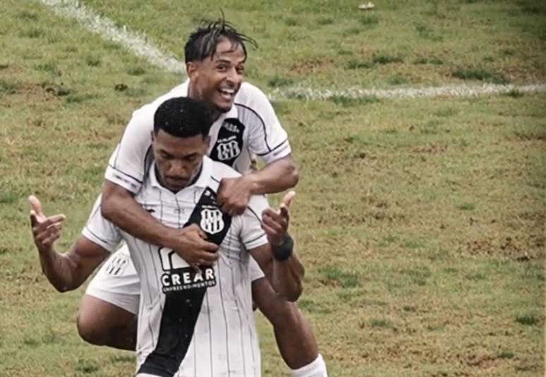 Brand&atilde;o marcou o gol da vit&oacute;ria da Ponte Preta sobre o CRB &ndash;&nbsp;