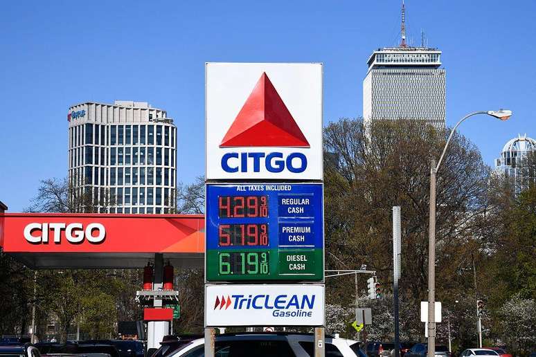A Venezuela possui refinarias nos EUA, o que facilita a venda de seu petr&oacute;leo no pa&iacute;s