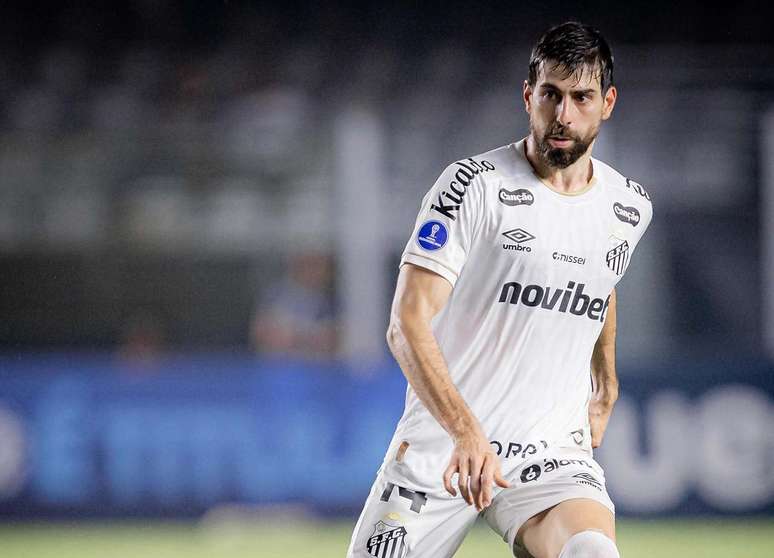 Luan Peres est&aacute; fora do cl&aacute;ssico entre Santos e S&atilde;o Paulo &ndash;