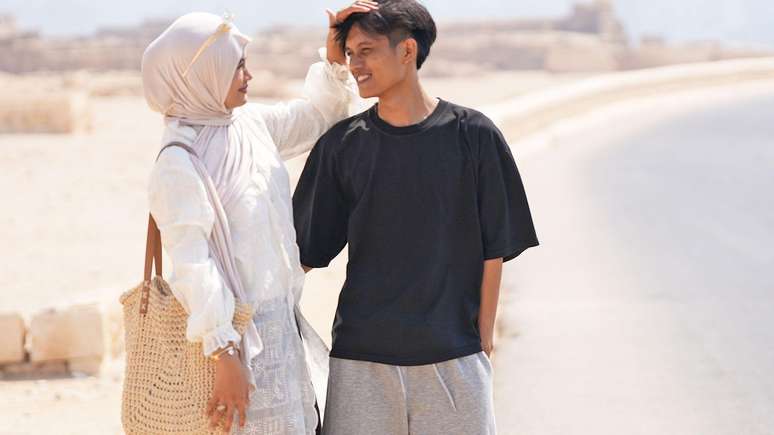 Zia e Yusron no Cairo &mdash; eles dizem que constru&iacute;ram confian&ccedil;a um no outro por meio de sua experi&ecirc;ncia