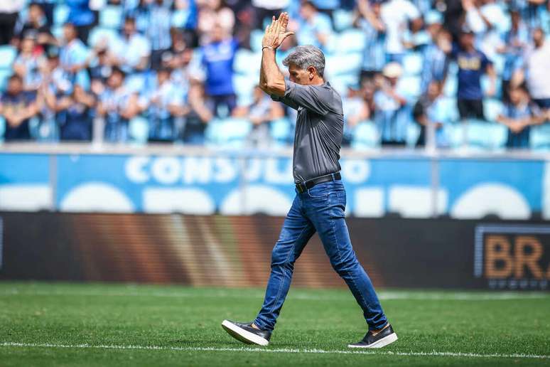 Renato agradece o apoio da torcida do Gr&ecirc;mio ap&oacute;s o empate com o Palmeiras &ndash;