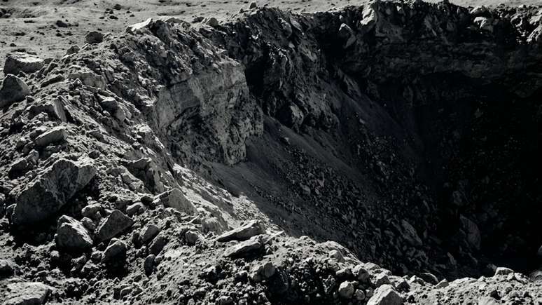 A descoberta revela novas pistas sobre a din&acirc;mica e a evolu&ccedil;&atilde;o da crosta lunar.