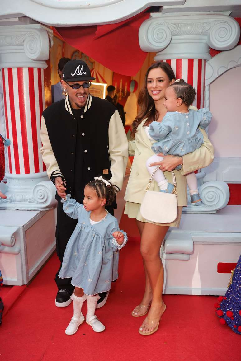 Neymar, Bruna Biancardi, Mavie e Mel 