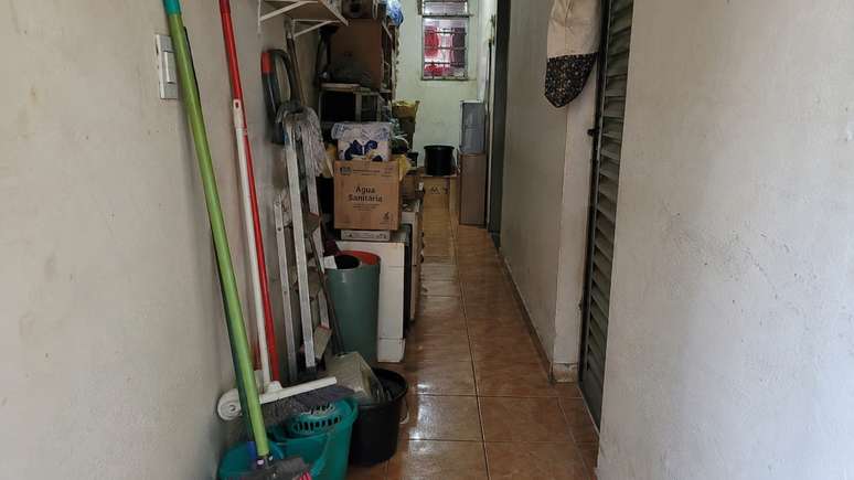 A parede livre ajudou a criar uma pequena horta vertical
