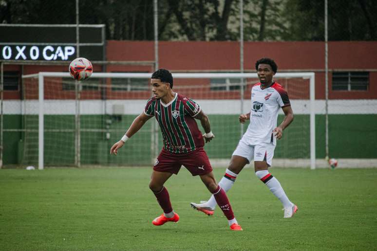 Fluminense j&aacute; est&aacute; classificado &ndash; Fotos: Leonardo Brasil/FFC