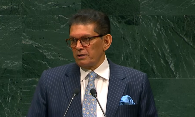 Khalilur Rahman, presidente da Assembleia Geral da ONU, discursa 