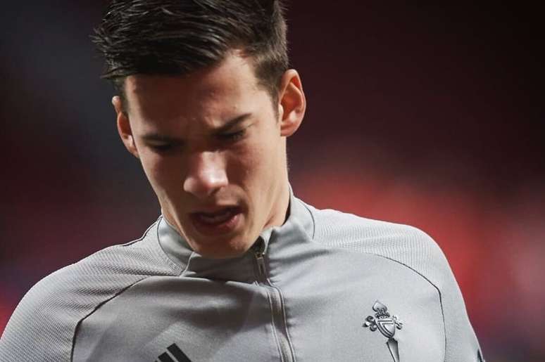 Santi Mina teve rela&ccedil;&otilde;es sem consentimento da v&iacute;tima em Almer&iacute;a, na Espanha &ndash;