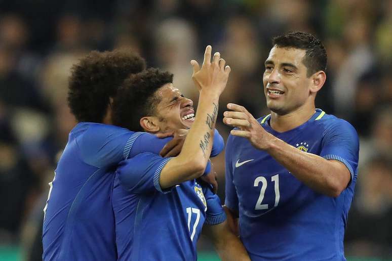 Diego Souza e Taison marcaram gols no &uacute;ltimo encontro entre Brasil e Austr&aacute;lia em 2017 &ndash;