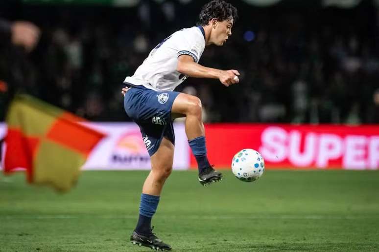 JP Chermont est&aacute; emprestado ao Coritiba &ndash;