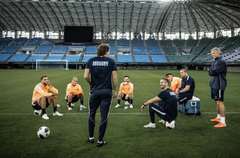 Uruguai tenta voltar ao topo do futebol mundial, agora com Forl&aacute;n no comando &ndash;