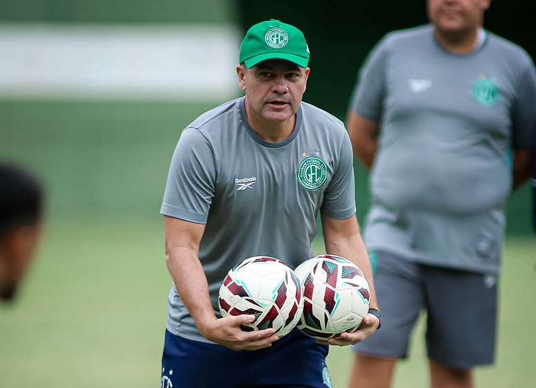 Louzer assume o Crici&uacute;ma at&eacute; o fim da S&eacute;rie B