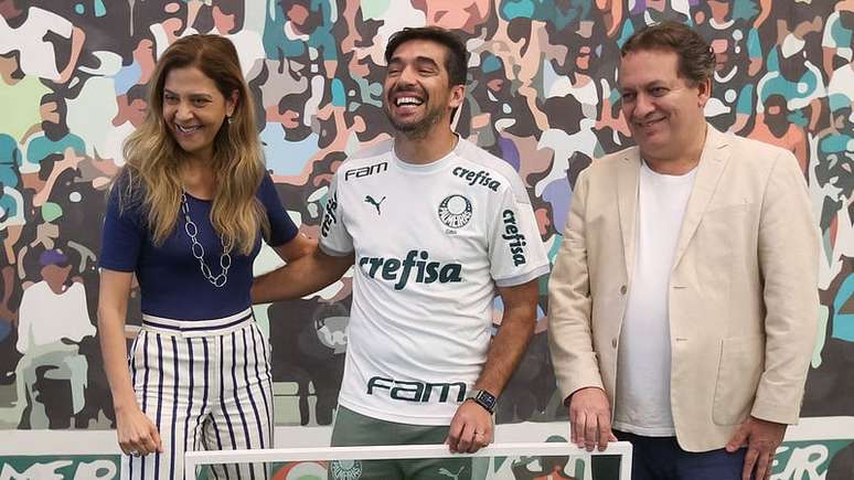 Abel Ferreira entra no centro da sucess&atilde;o &ndash;