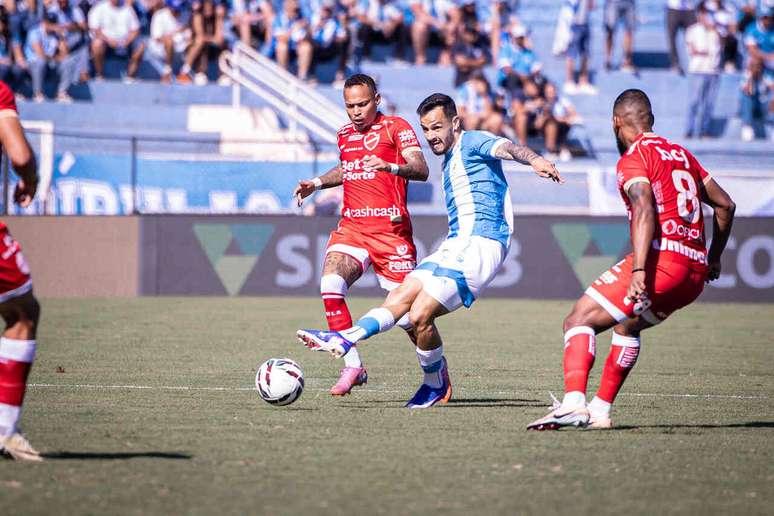Mesmo fora de casa, Vila Nova venceu o Londrina por 1 a 0, pelo 1&deg; turno &ndash;