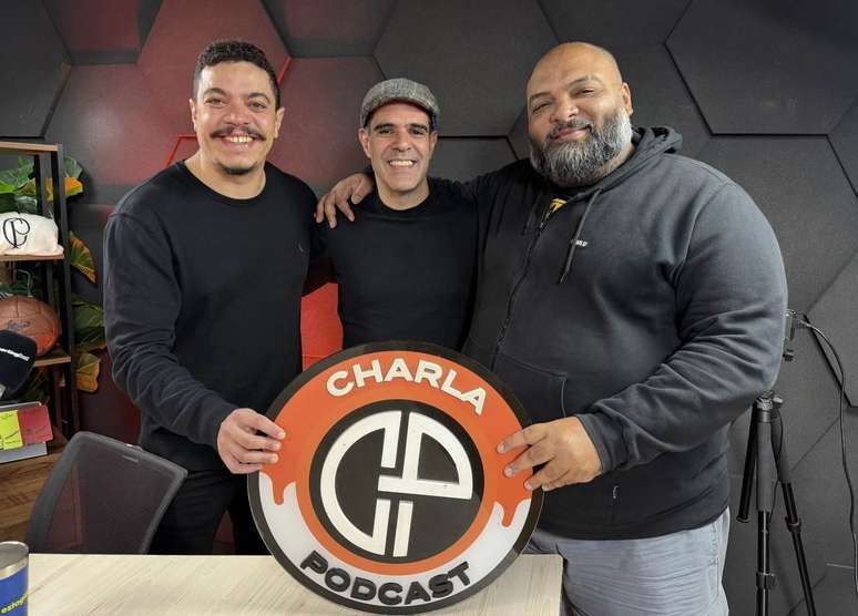 Paulo Andrade ao lado de Cantarelli e Beto Jr.