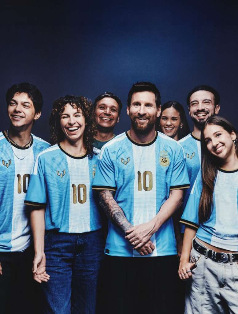 Uniforme especial lan&ccedil;ado pela Adidas para despedida de Lionel Messi da Argentina.