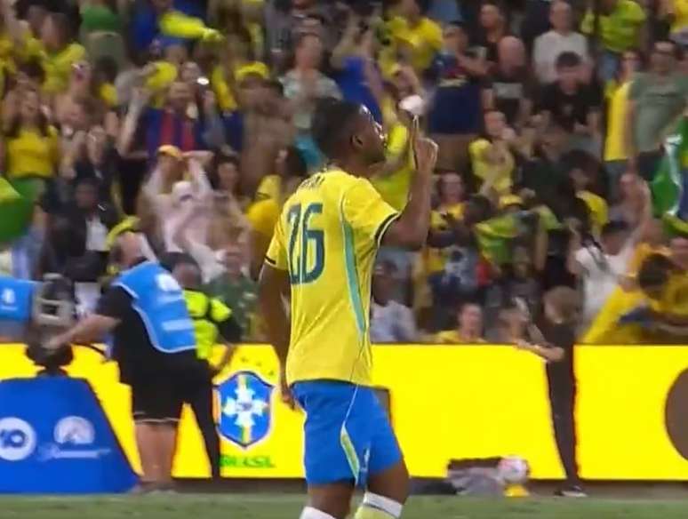 Rayan comemora o gol de empate do Brasil aos 49 minutos do segundo tempo &ndash; Reprodu&ccedil;&atilde;o