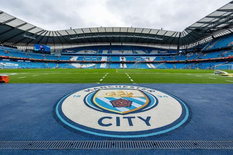 Manchester City est&aacute; no olho do furac&atilde;o de uma pol&ecirc;mica na Premier League &ndash; Divulga&ccedil;&atilde;o/Manchester City
