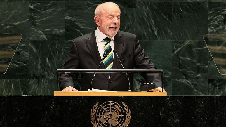 'O Brasil n&atilde;o cabe no quintal de ningu&eacute;m', disse Lula na abertura da Assembleia Geral da ONU