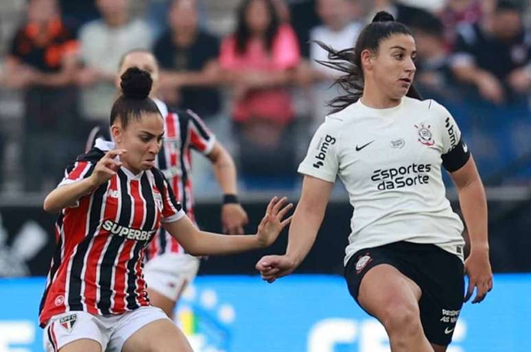 Corinthians e S&atilde;o Paulo mediram for&ccedil;as neste s&aacute;bado (26), pela ida da final do Brasileiro Feminino &ndash;