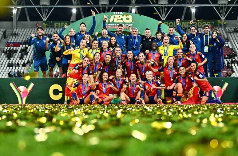 Sele&ccedil;&atilde;o espanhola amplia dom&iacute;nio no futebol mundial &ndash;