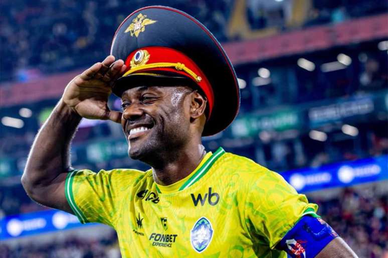 Vagner Love &eacute; um dos &iacute;dolos do clube russo &ndash;