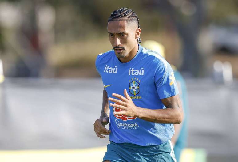Raphinha em treino da Sele&ccedil;&atilde;o &ndash;