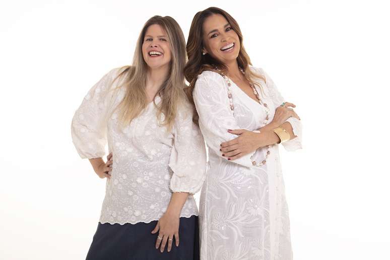 Suzy R&ecirc;go com a estilista Carla Folloni, que a vestiu com a silhueta grande e agora, ap&oacute;s eliminar muitos quilos