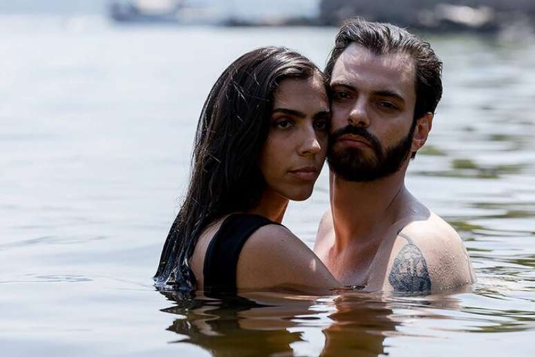 '90 Decib&eacute;is', com Benedita Cas&eacute;, n&atilde;o quer terminar sua hist&oacute;ria na defici&ecirc;ncia auditiva da personagem