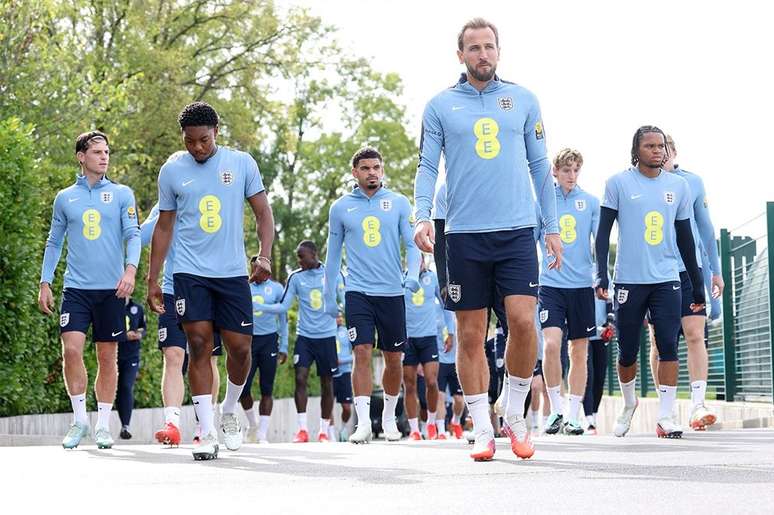 Jogadores da Inglaterra durante treinamento da equipe &ndash;