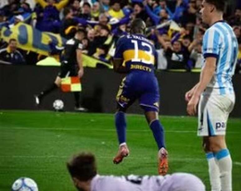 Enner Valencia brilha em virada do Boca Juniors &ndash;