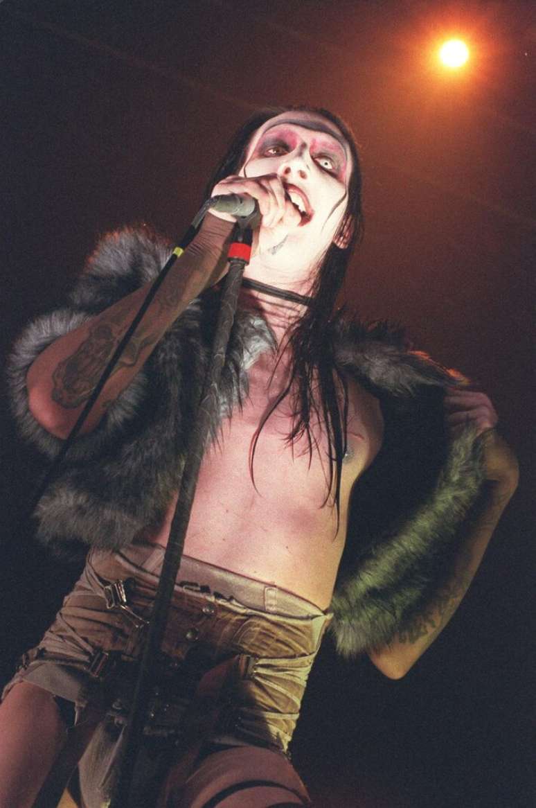 O roqueiro Marilyn Manson, fotografado em 1997, voltar&aacute; ao Brasil em 2027