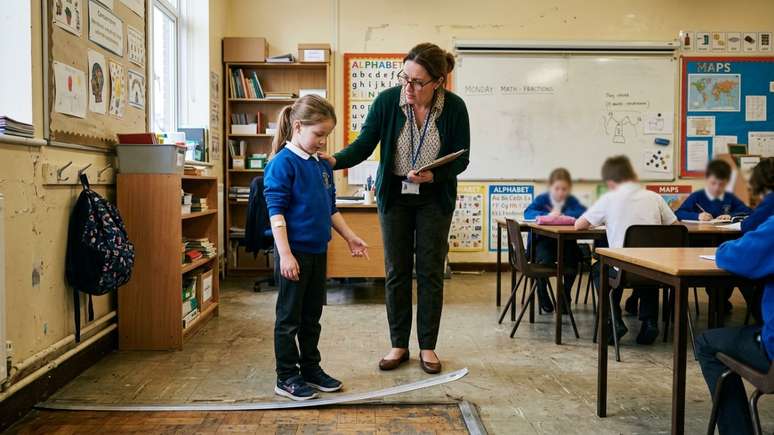 Vistorias peri&oacute;dicas em mobili&aacute;rios escolares evitam acidentes graves e previs&iacute;veis com crian&ccedil;as.
