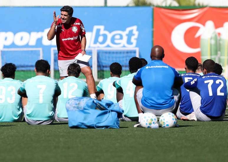 Palmeiras usa pausa no calend&aacute;rio para intensificar prepara&ccedil;&atilde;o do elenco &ndash;