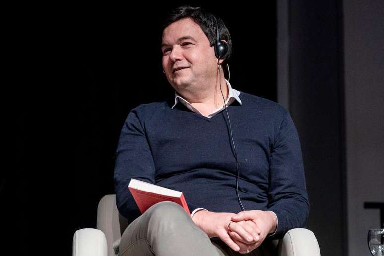 Piketty ganhou visibilidade nos anos 2010 com o livro O capital no s&eacute;culo XXI