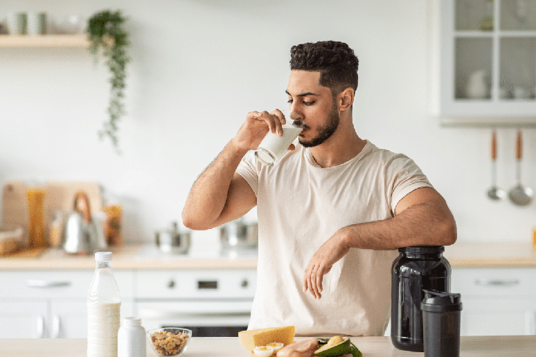 Ap&oacute;s o treino, o leite pode integrar estrat&eacute;gias alimentares voltadas para a recupera&ccedil;&atilde;o 
