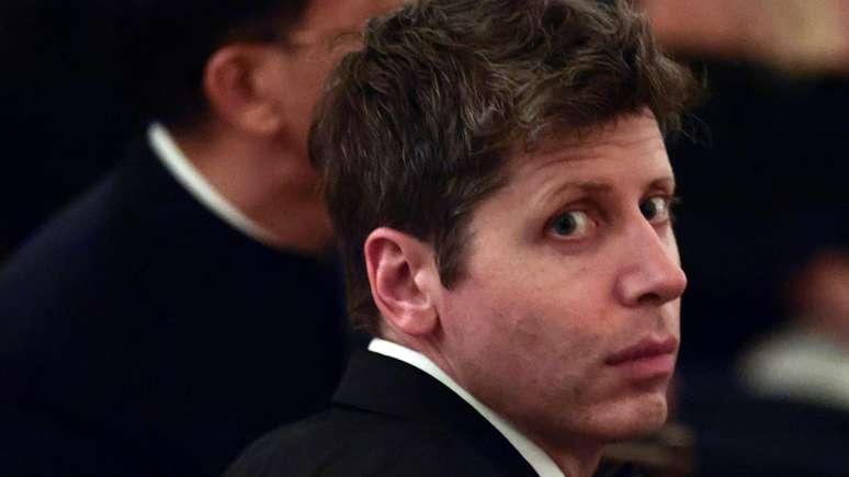 A OpenAI, de Sam Altman, tem estado no centro de novas preocupa&ccedil;&otilde;es sobre a atividade descontrolada da IA