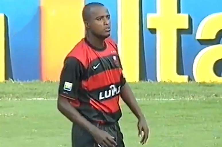 Reinaldo foi jogador do Flamengo &ndash;