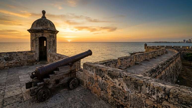 A Ciudad Amurallada combina o charme de seus casarios hist&oacute;ricos com a impon&ecirc;ncia de um patrim&ocirc;nio mundial reconhecido pela UNESCO.
