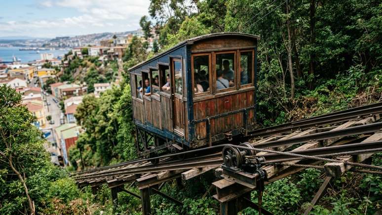 A arquitetura singular e os mirantes da cidade transformaram seu patrim&ocirc;nio em marco cultural.