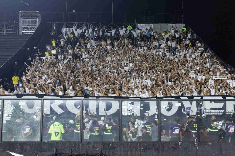 Clube quer dar outro espa&ccedil;o para a torcida advers&aacute;rio do que o tradicional local- Fotos: Reinaldo Campos/ Santos F.C.