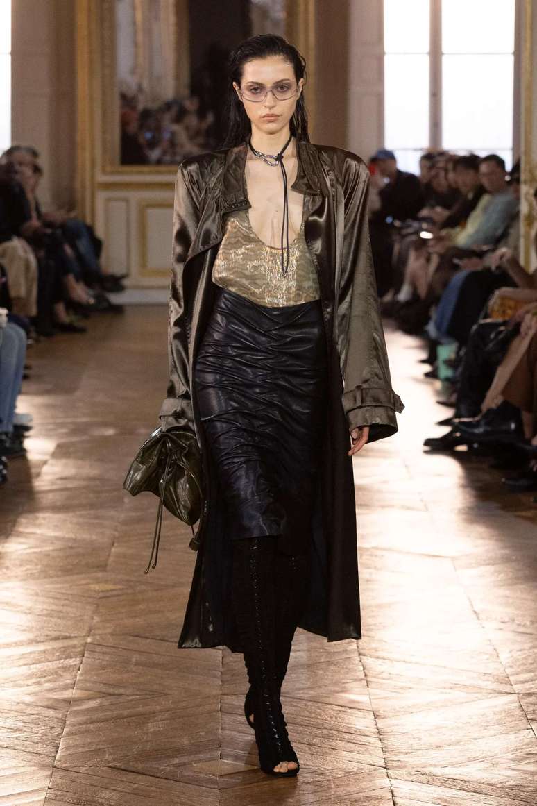 Desfile Balmain primavera-ver&atilde;o 2027 